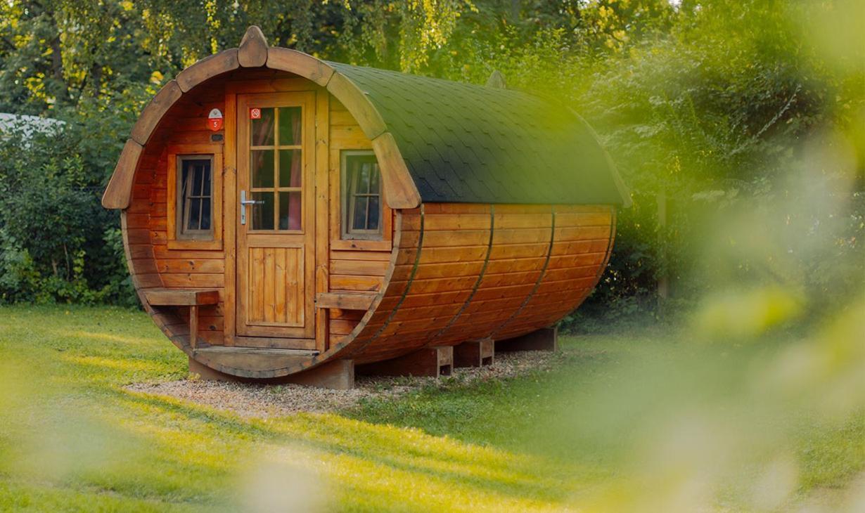 Azur Camping Schwaebische Alb Sonnenbuhl Exterior photo